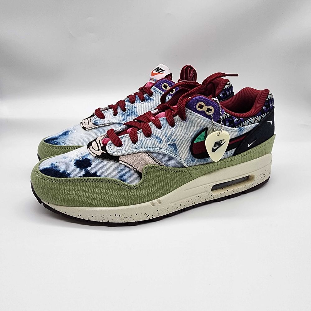 Low Tops for Strange Soles in South Boston, MA