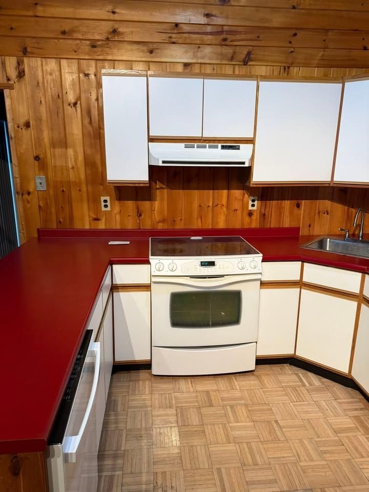  for COMPANY NAME in Boston, MA